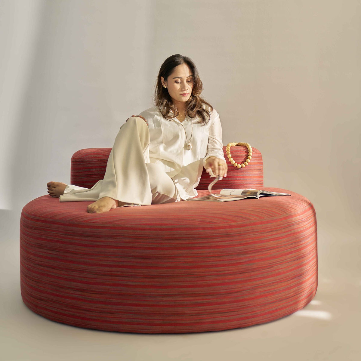 Scarlet Day Bed