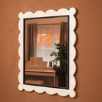Amara Mirror